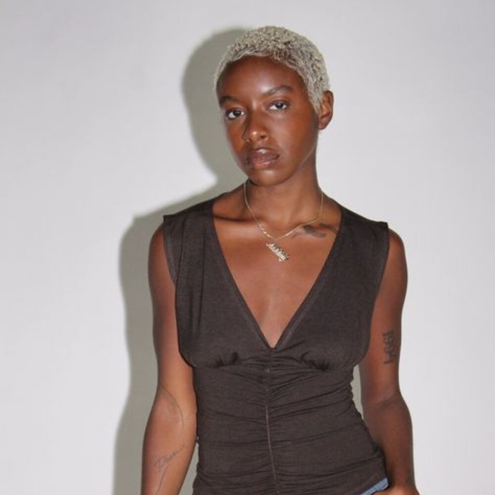 Meet your Posher, Angela